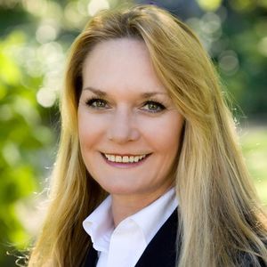 Meet your Posher, Alison